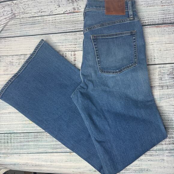 J. Crew Ashbury Flare Jeans Denim Stretch High Rise NWT 30 - Picture 2 of 7